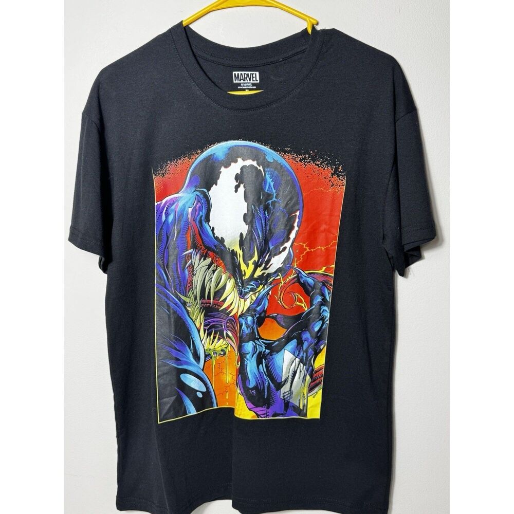 Marvel Venom Tongue Spider-Man Villain Comic Book Adult T-Shirt M